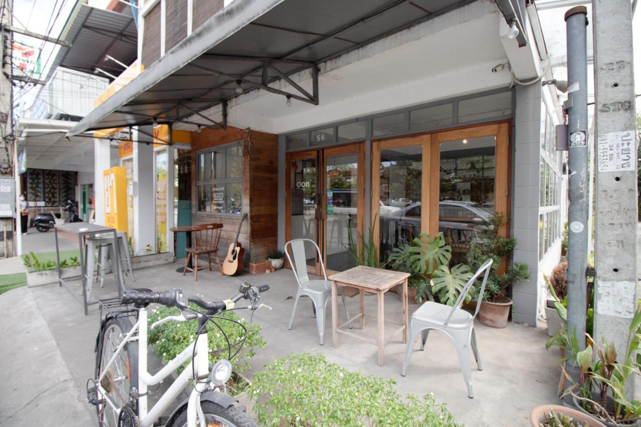 Hostel Oon Poshtel x Cafe Chiang Mai Exterior foto